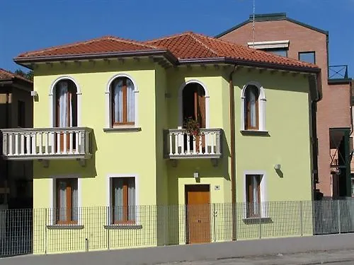 *** Maison d'hôtes Villa Ricordi Mestre Italie